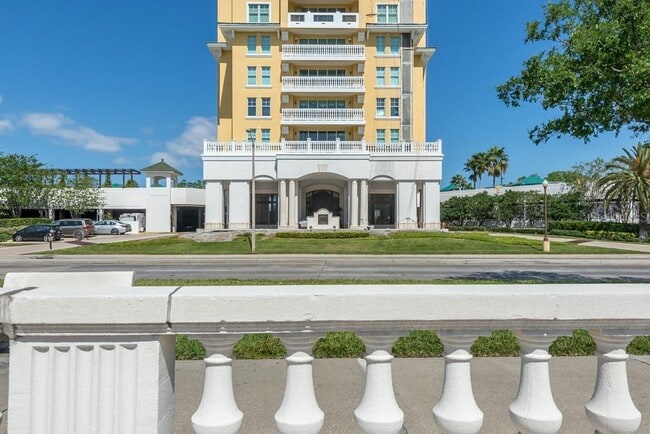 Building Photo - 345 Bayshore Blvd