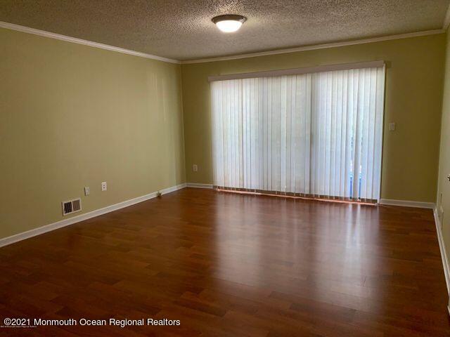 Foto del edificio - 426 Danbury Ln
