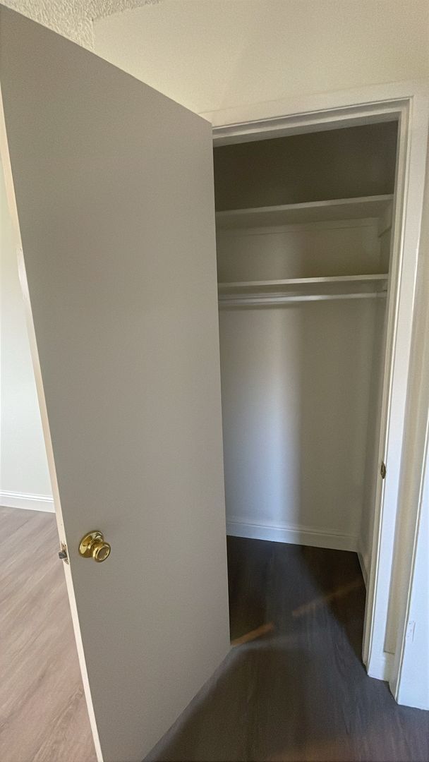 Foto del edificio - 6340  Lignos 4917-19 Orchid