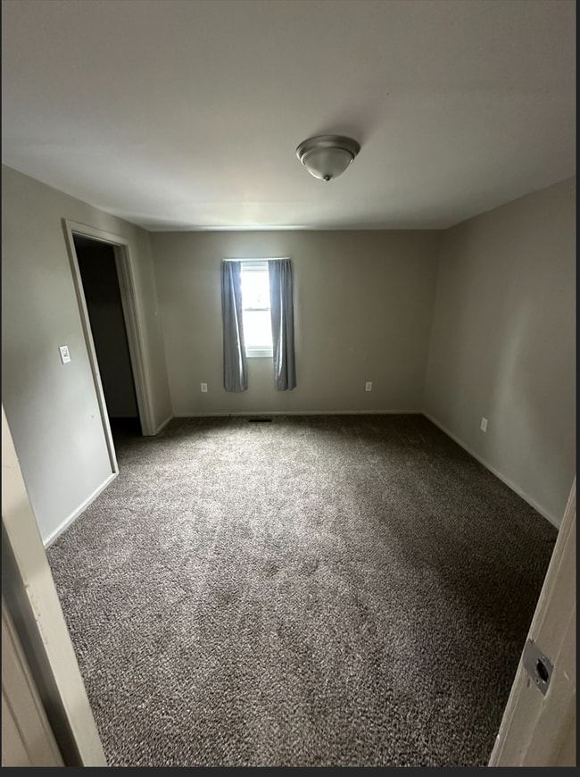 Building Photo - 51 Ossian St