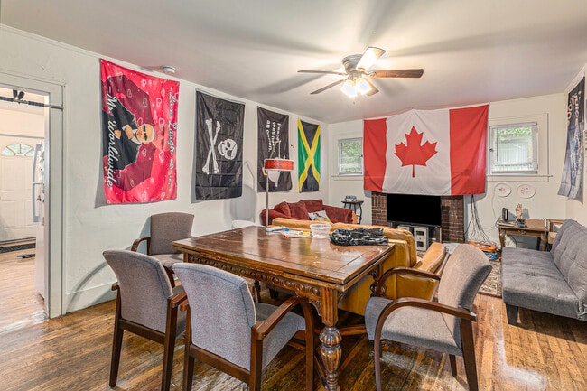 Foto del edificio - 1019 Packard St