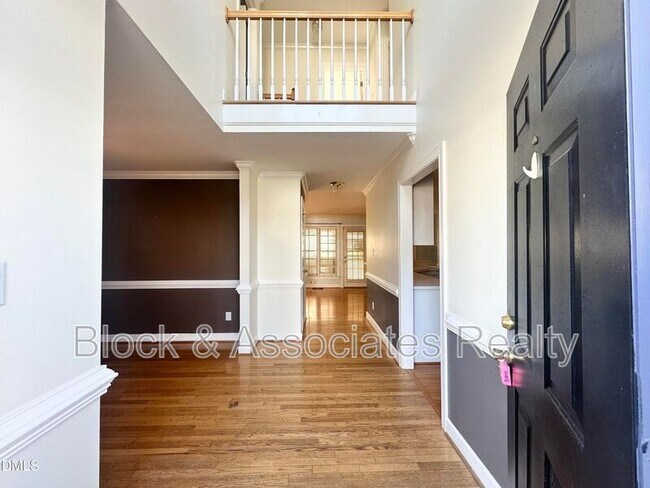 Foto del edificio - 2017 Laurel Valley Way