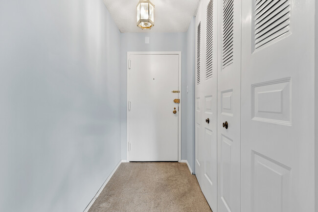 Entryway with Closet - 1325 18th St NW