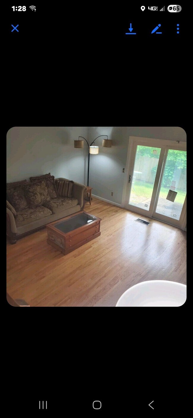 Foto del edificio - 44 Northbrook Ct