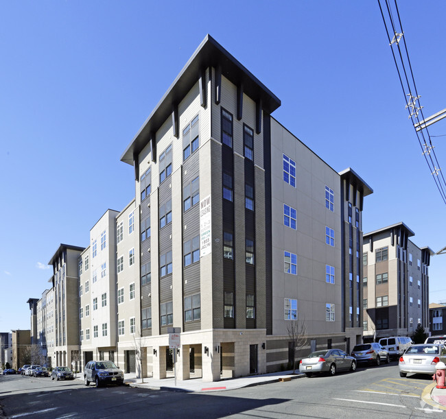 3 Bedroom Apartments For Rent in Secaucus, NJ 17 Rentals