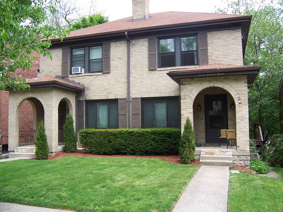 705 Kewanna Ave Unit John Melucci, Pittsburgh, PA 15234 Apartments in