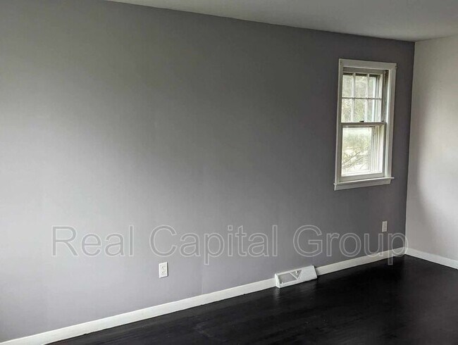 Foto del edificio - 5857 Divide Rd