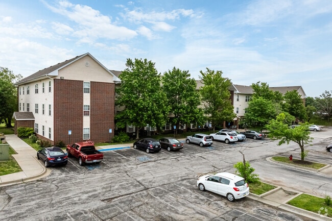 Building Photo - Wyndam Place