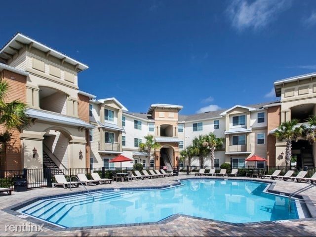 Primary Photo - 110 Dolphin Fleet Cir
