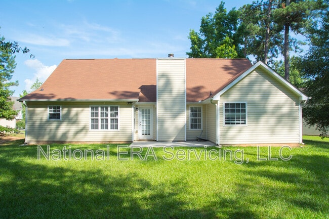 Building Photo - 105 Stoneybrook Dr