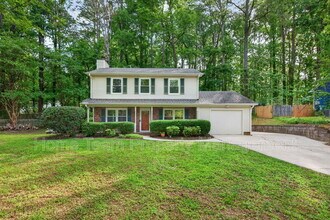 Building Photo - 1526 Dirkson Ct