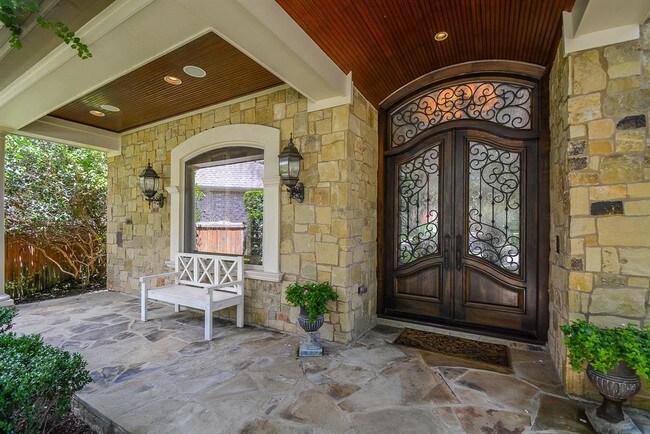 Foto del edificio - 23 Royal Hampton Ct