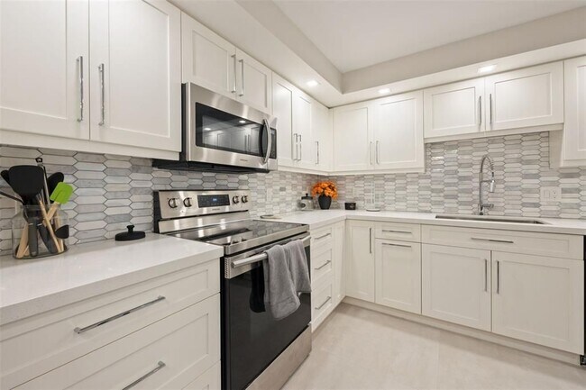 Foto del edificio - 3500 Galt Ocean Dr