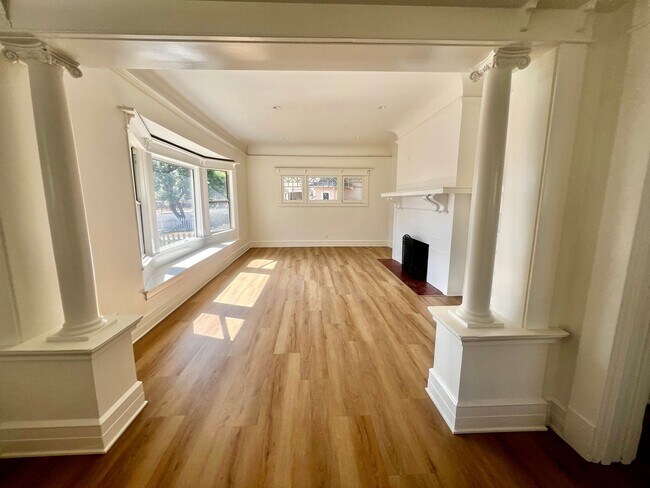 Building Photo - 3007 Dalton Ave