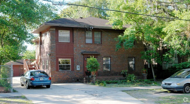 Building Photo - 2830 Park St
