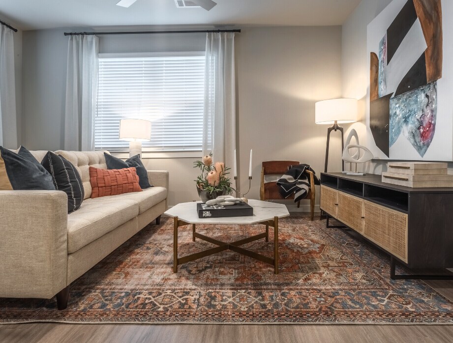 Foto principal - 11810 Clay Rd