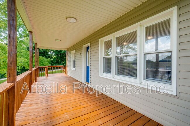 Building Photo - 2637 US-11W