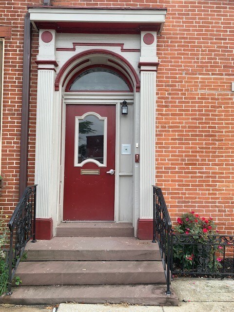 1201 Green St Unit 3 Harrisburg Pa 17102 Apartment For Rent In