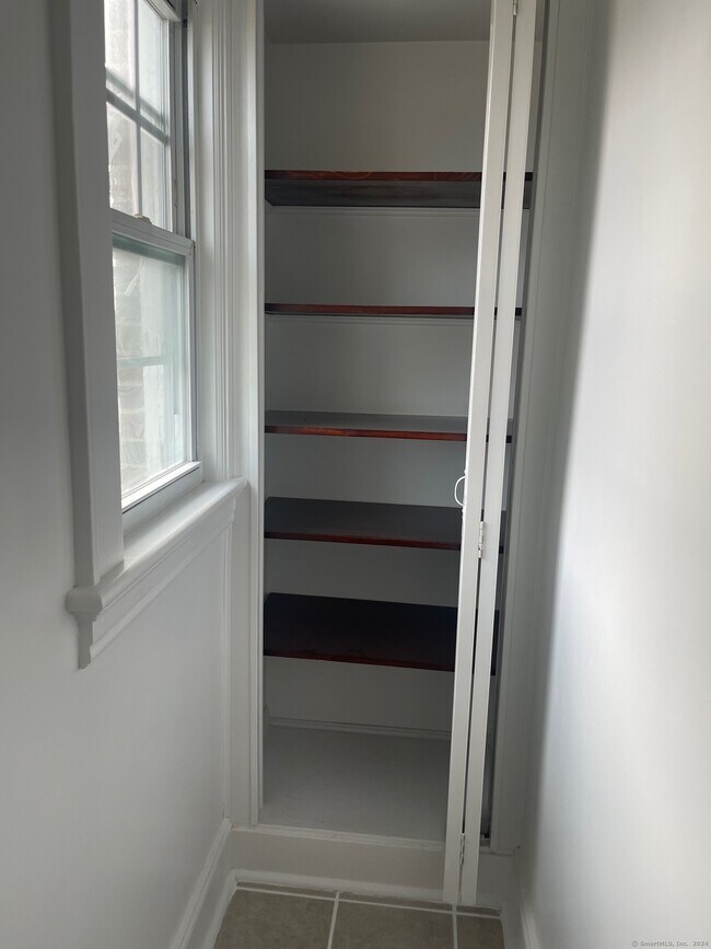 Building Photo - 293 Beechmont Ave