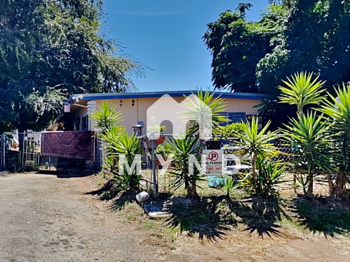 10323 Park Ave Condo for Rent in Santee, CA