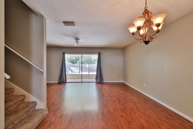 Building Photo - 3522 Forest Branch Dr