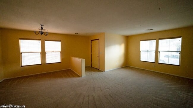 Foto del edificio - 5028 Stumbling Colt Ct