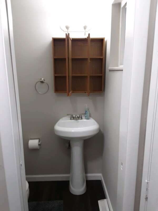 Foto del edificio - 4250 Edgehill Dr