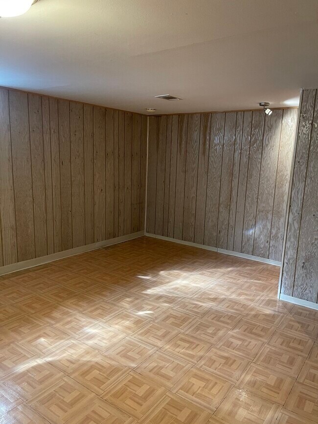 Foto del edificio - 7834 W Lawrence Ave