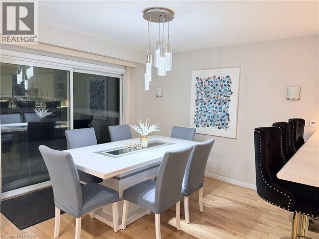 Photo du bâtiment - 23 Marsh Crescent