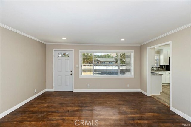 Building Photo - 4690 Pedley Ave