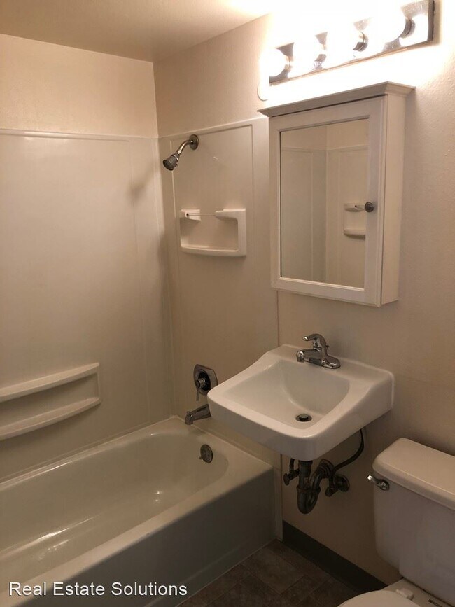 Foto del edificio - 415 D St