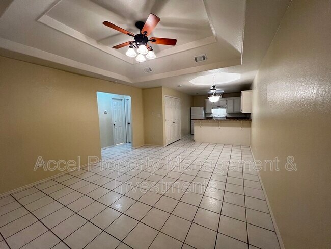 Foto del edificio - 2401 Kimberly Ln