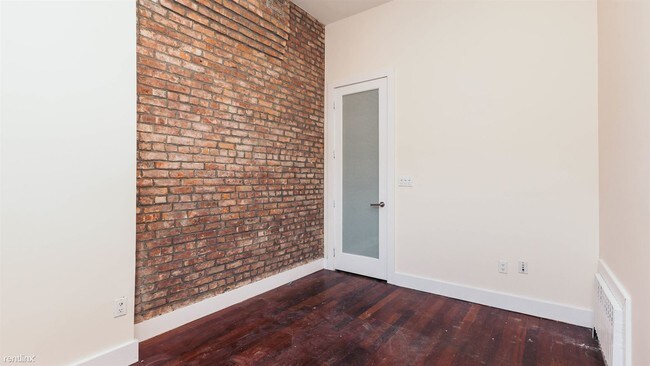 Building Photo - 179 Knickerbocker Ave