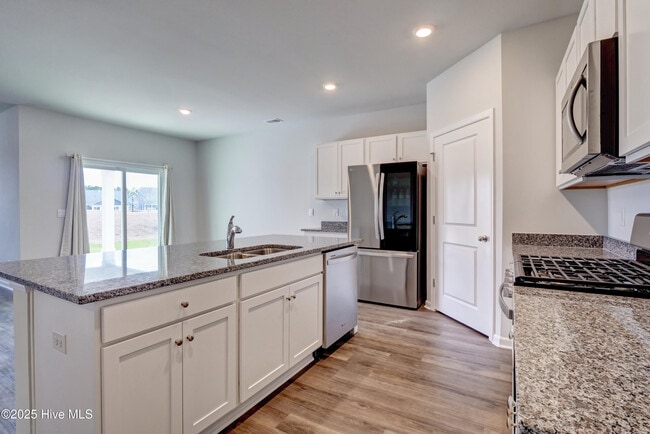 Building Photo - 1329 Clendon Cir