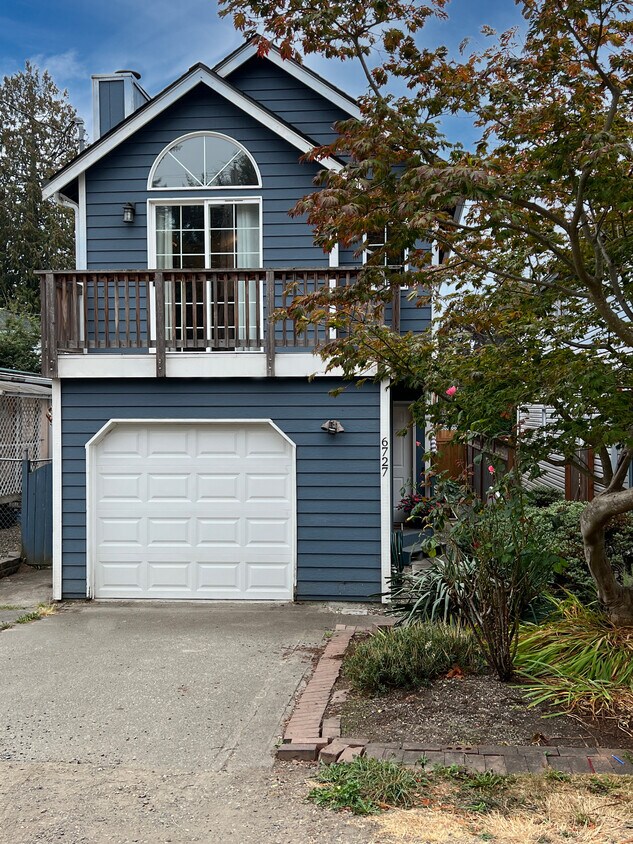 6727 NE Fern St, Suquamish, WA 98392 House Rental in Suquamish, WA