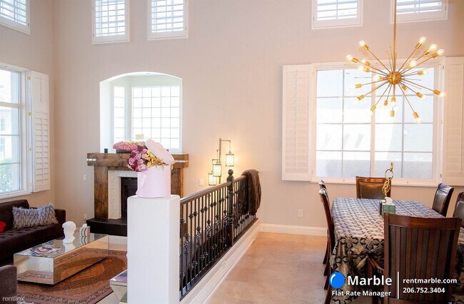Foto del edificio - 5 br, 4 bath House - 1440 Via Merano St