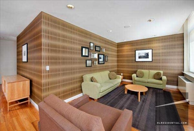Foto del edificio - 180 Montague St