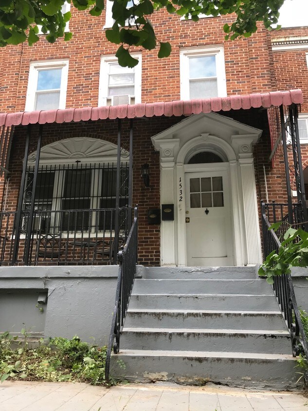 1532 Ogden St NW, Washington, DC 20010 Townhome Rentals in Washington