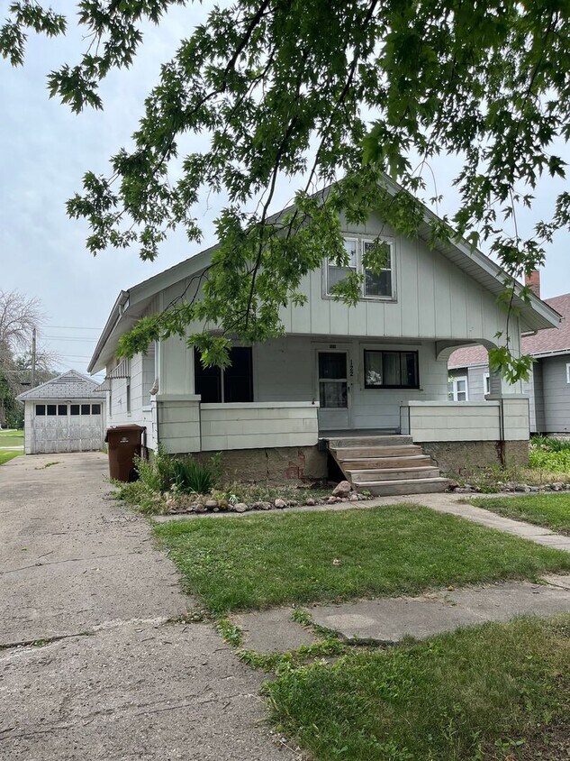 Foto principal - 2 bedroom house Rockwell City $780