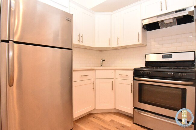 Foto del edificio - 74 MacDougal St