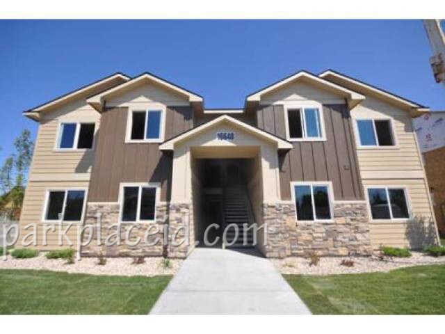 Foto principal - 16690 N Amtrust St