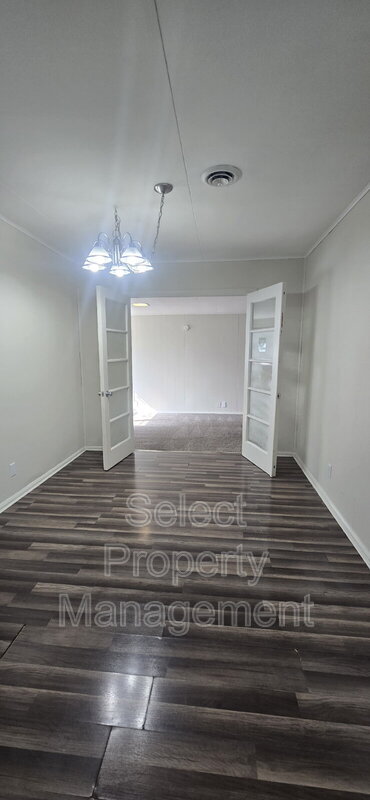 Foto del edificio - 6212 Southcrest Rd