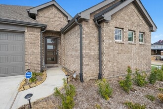 Building Photo - 4685 Cleo Day Dr
