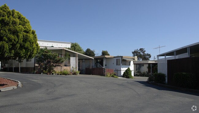 Building Photo - Chetwood Mobile Home Park
