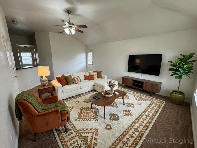Building Photo - 1204 Cinch Dr