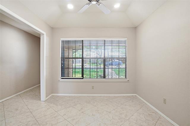 Building Photo - 4861 Ledgestone Ct