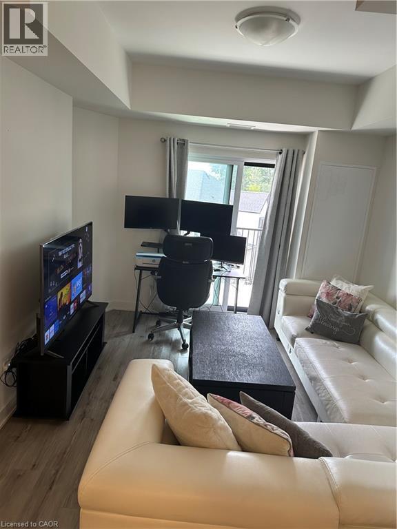 Building Photo - 110 Fergus Ave