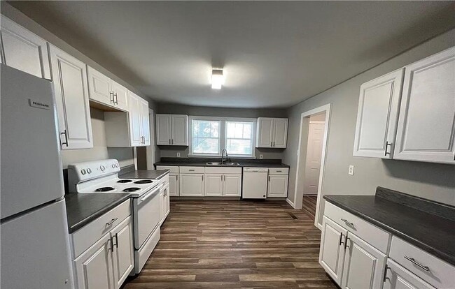 Foto del edificio - 3025 Maysville Rd