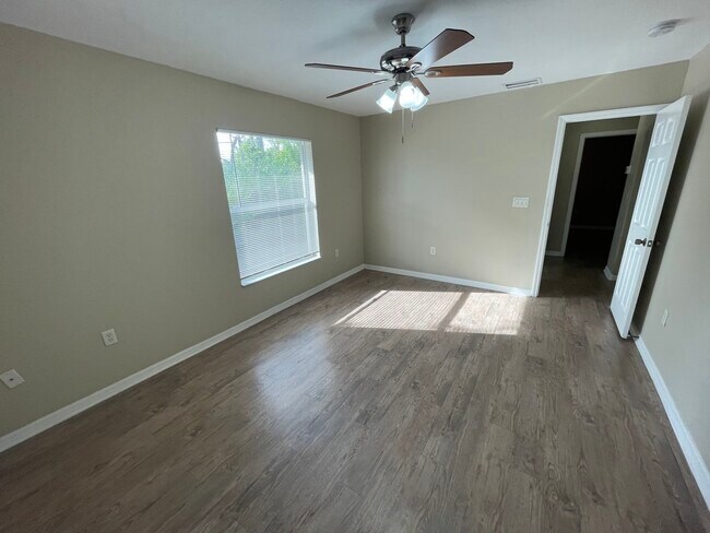 Building Photo - 7540 Veterans Pkwy