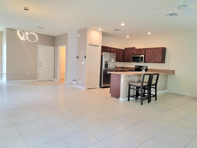 Foto del edificio - 292 SE 31st Ave
